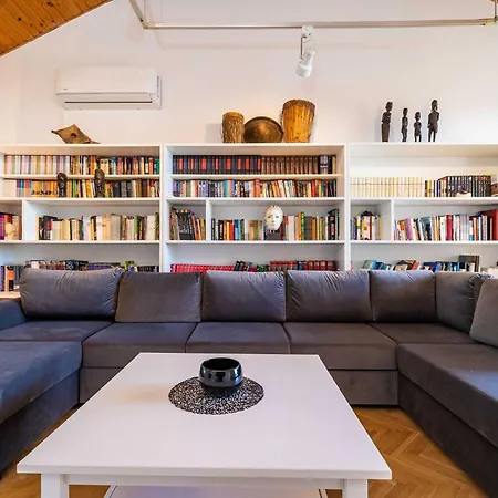 Rea Zaton Apartment *