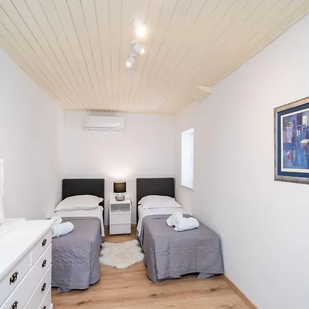 Rea * Zaton (Dubrovnik-Neretva)