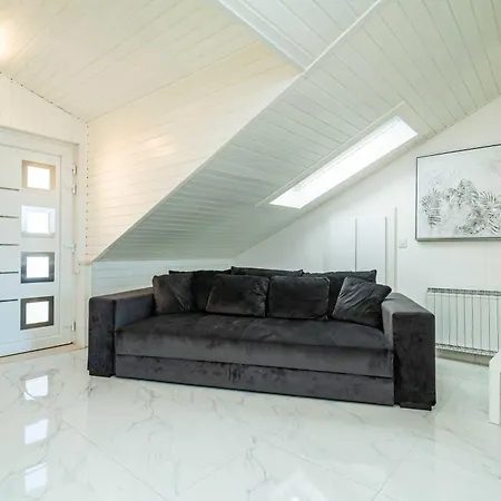 Apartment Rea Zaton *